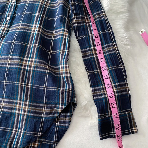 LOFT Softened • Shimmery Gold Thread Plaid Top - Picture 9 of 13